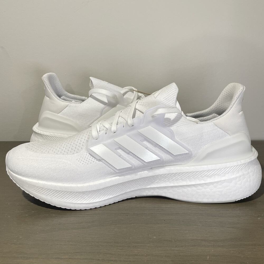 Adidas Mens Size 14 Shoes NEW Ultraboost 5 Running Triple White ID8813 - Picture 10 of 10